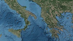 Где жить комфортнее: Италия или Греция?