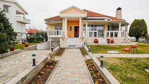 Как продать дом в Греции?